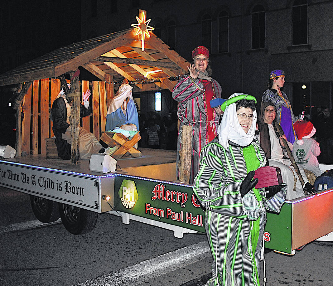 Hillsboro Christmas Parade and tree lighting The Times Gazette
